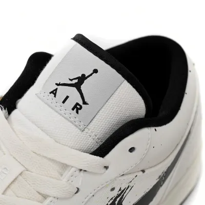 Air Jordan 1 Low SE 'Paint Splatter' (GS)