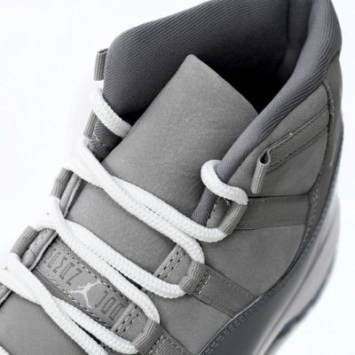 Air Jordan 11 Retro 'Cool Grey' (2021)