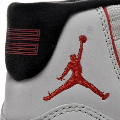 Air Jordan 11 Retro 'Platinum Tint'