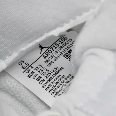 Air Jordan 11 Retro 'White Metallic Silver' (Women's)