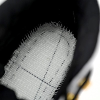 Air Jordan 12 Retro 'Royalty Taxi'