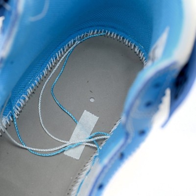 Off-White x Air Jordan 1 'UNC'