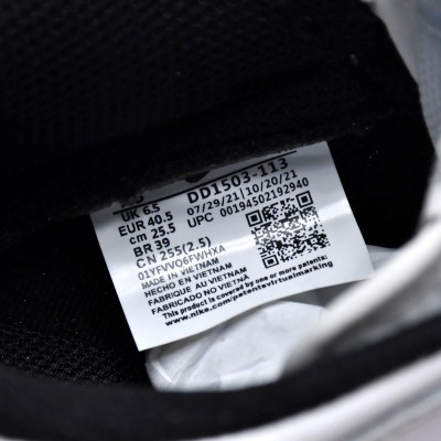 Nike Dunk Low 'Black White' (W)