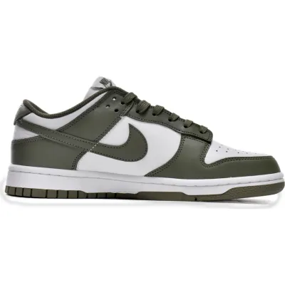 Nike Dunk Low 'Medium Olive' (W)
