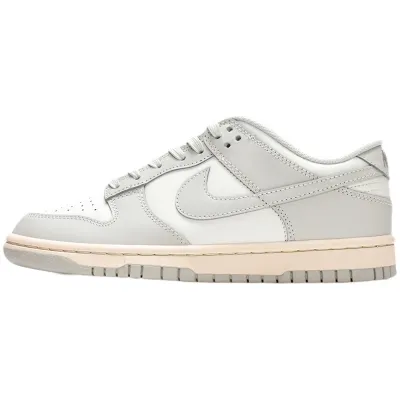 Nike Dunk Low 'Sail Light Bone' (W)