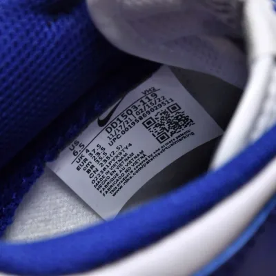 Nike Dunk Low 'USA' (W)