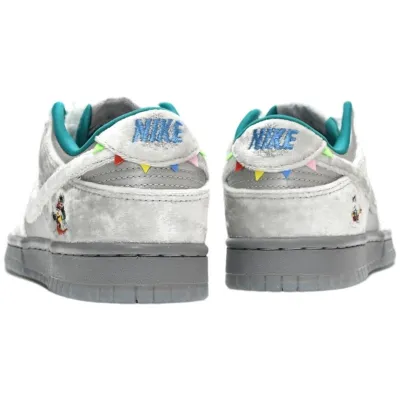 Nike Dunk Low 'Ice' (W)