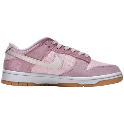 Nike Dunk Low 'Teddy Bear' (W)