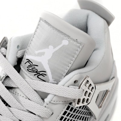 Air Jordan 4 Retro 'Frozen Moments'