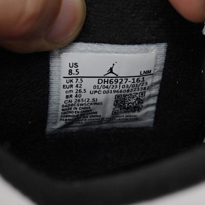 Air Jordan 4 Retro 'Red Cement'