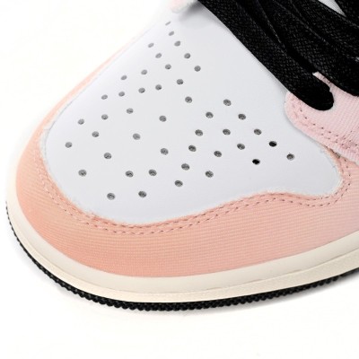 Air Jordan 1 Retro High OG 'Skyline'