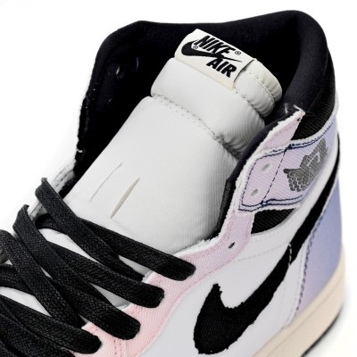 Air Jordan 1 Retro High OG 'Skyline'