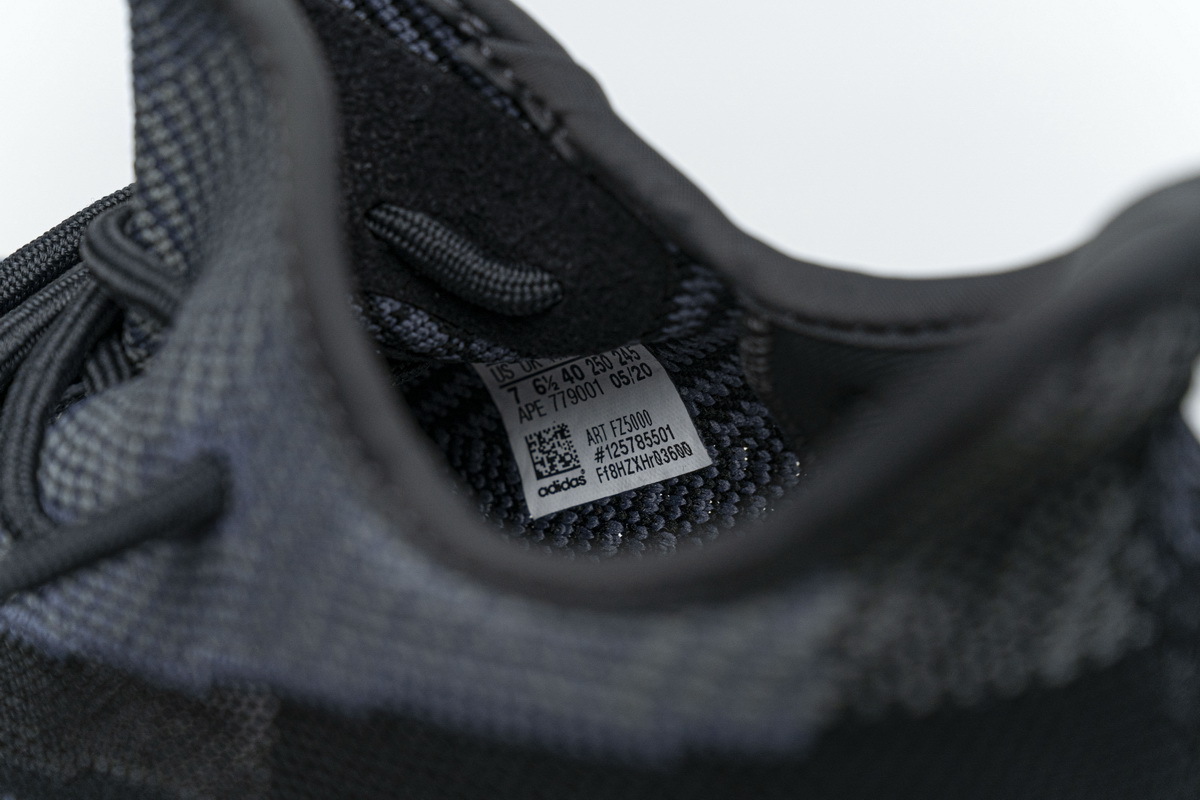 adidas Yeezy Boost 350 V2 Carbon (Mid Quality)