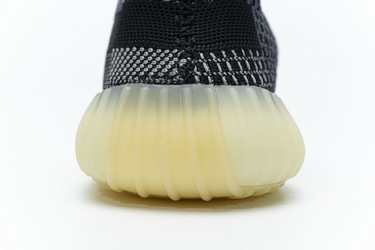 adidas Yeezy Boost 350 V2 Carbon (Mid Quality)