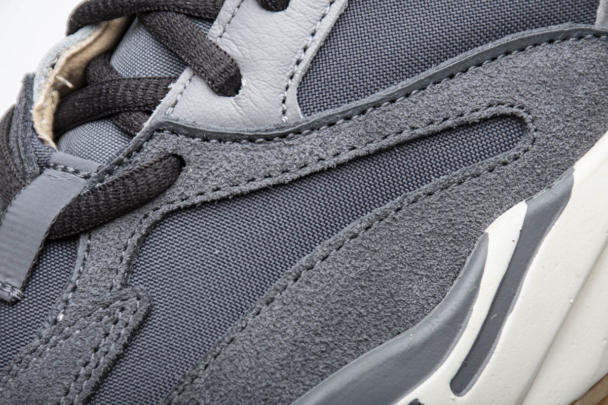 adidas Yeezy Boost 700 Magnet (Top Quality)