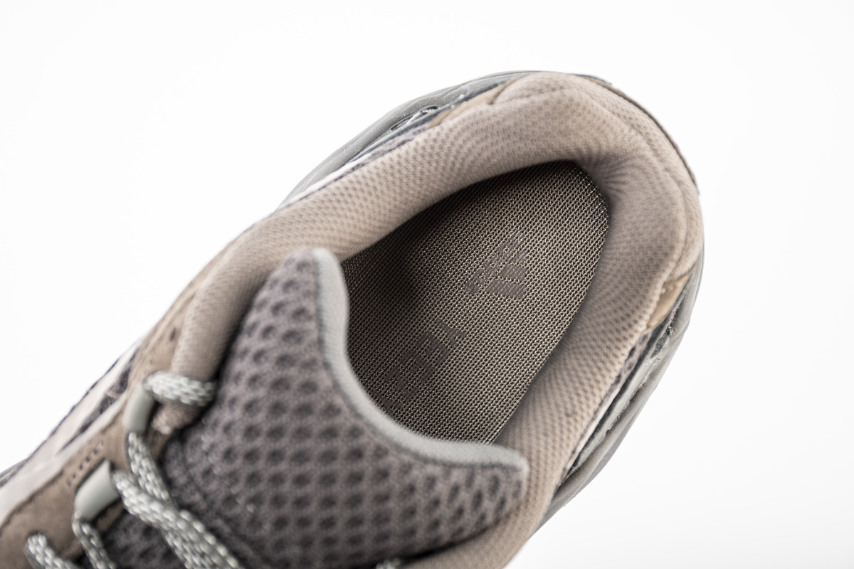 adidas Yeezy Boost 700 V2 Geode(Top Quality)