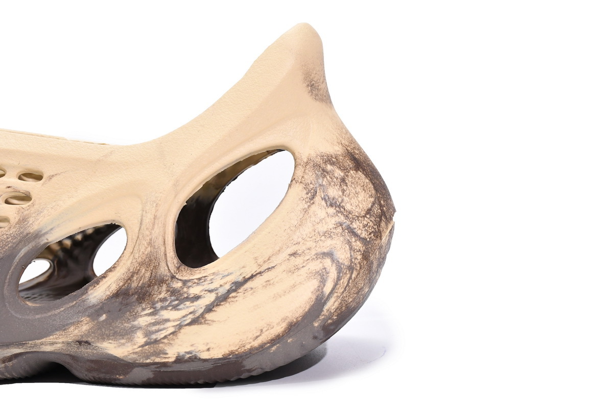 adidas Yeezy Foam RNNR MX Cream Clay (Top Quality)