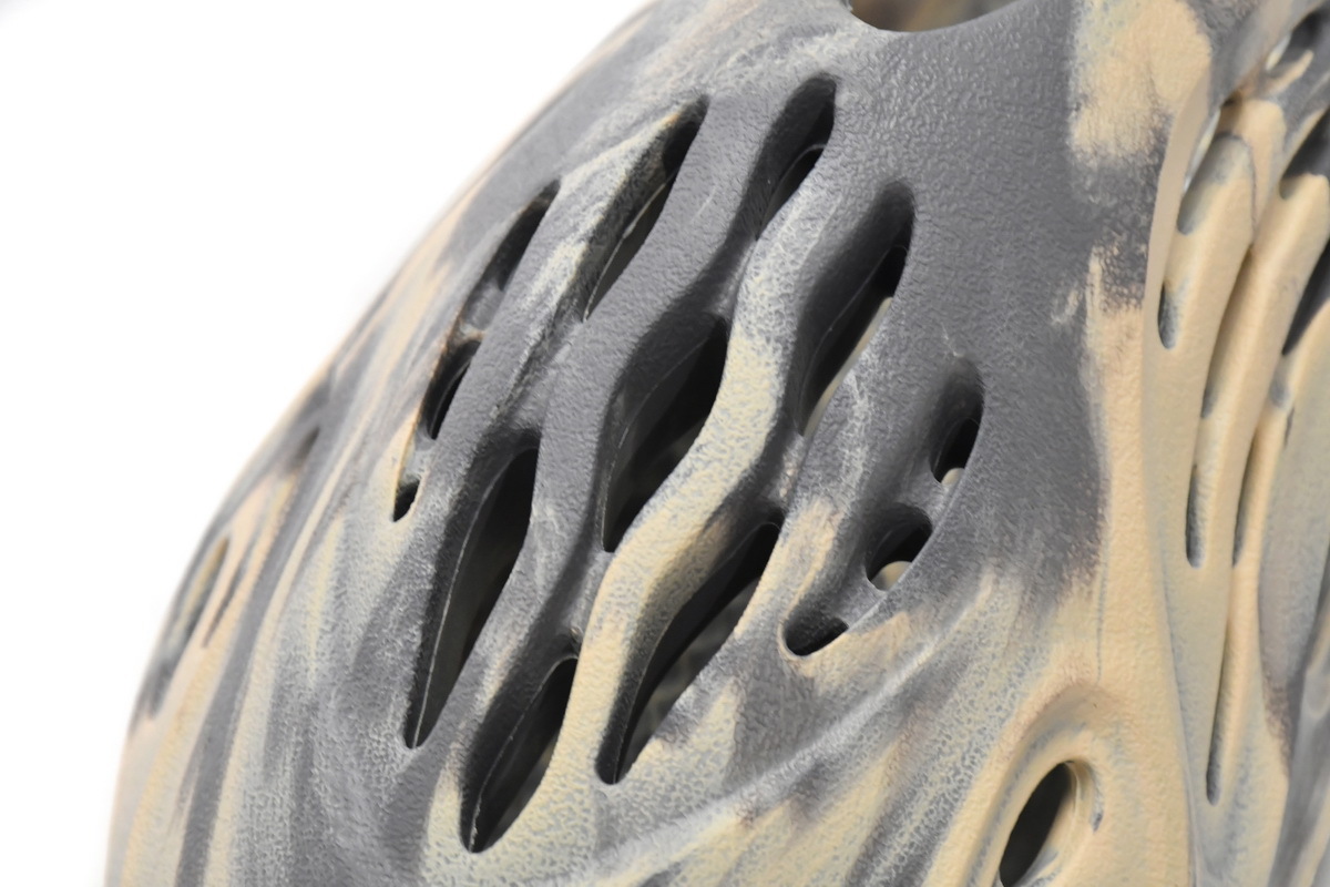 adidas Yeezy Foam RNNR MXT Moon Gray (Top Quality)