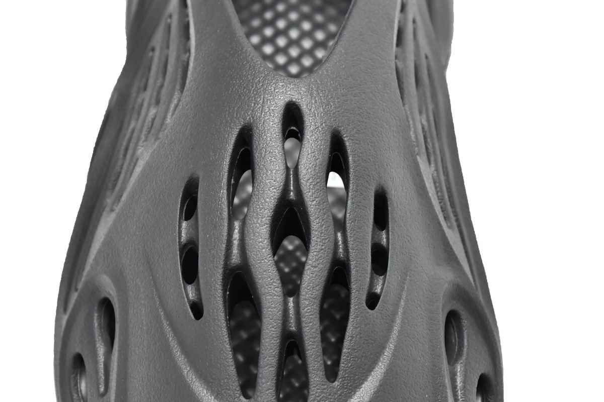 adidas Yeezy Foam RNNR Onyx (Top Quality)