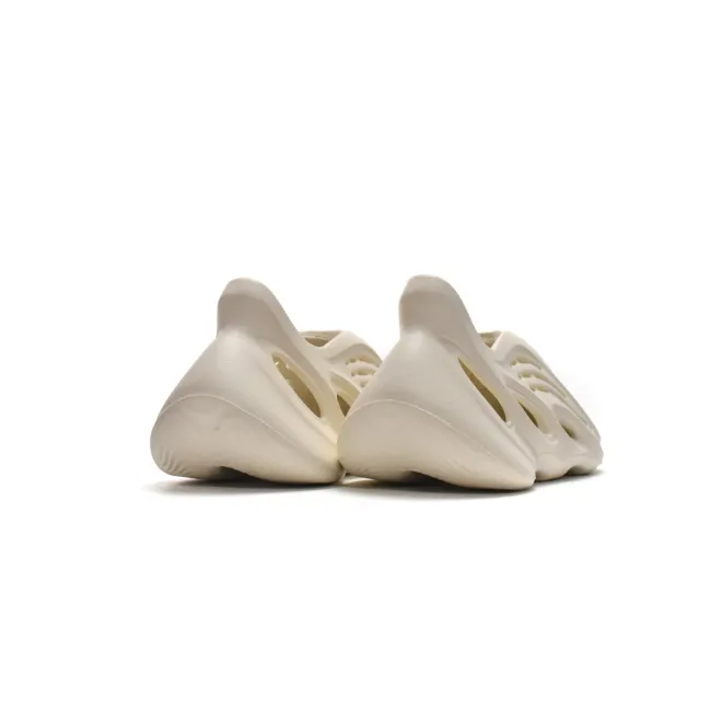 adidas Yeezy Foam RNNR Sand (Top Quality)