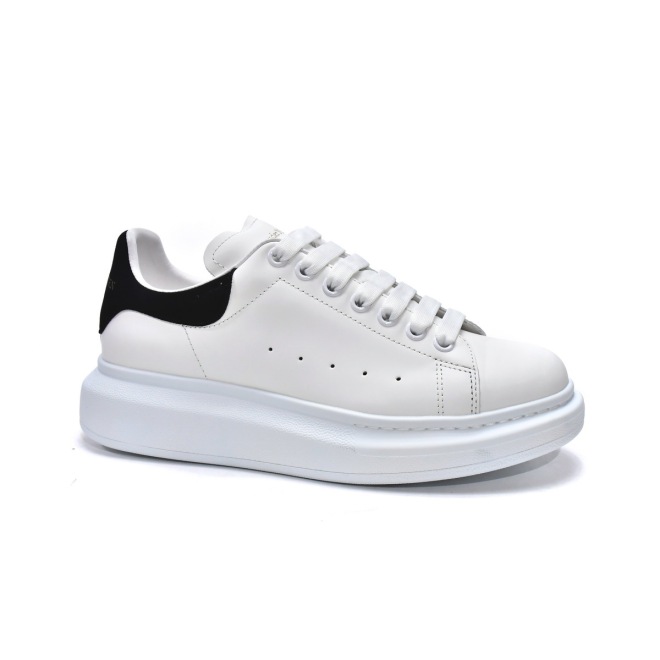 Alexander McQueen Oversized Ivory Black (W) (Top Quality)