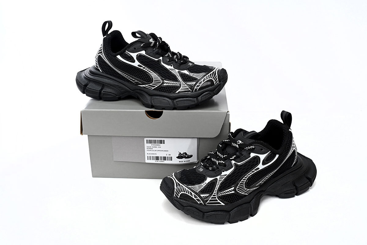 Balenciaga 3XL Black And White 542228 W2RB8 0102 (Top Quality)