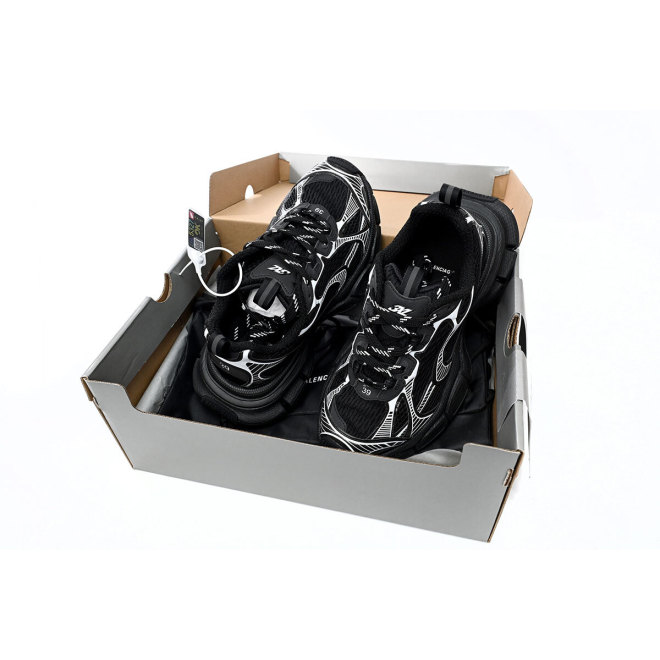 Balenciaga 3XL Black And White 542228 W2RB8 0102 (Top Quality)