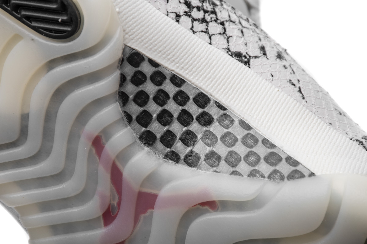 Jordan 11 Retro Low Snake Light Bone (Mid Quality)