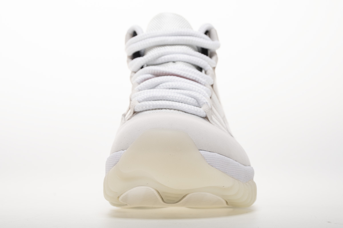 Jordan 11 Retro Platinum Tint (Mid Quality)