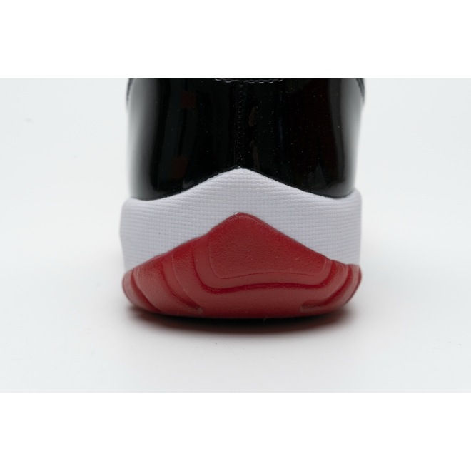 Jordan 11 Retro Playoffs Bred (2019) (Mid Quality)