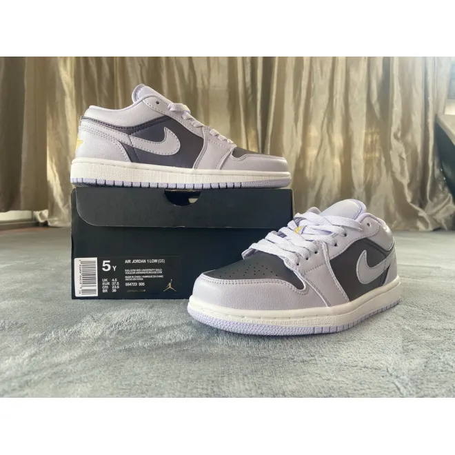 Jordan 1 Low Oxygen Purple (GS) (Cheap Sneakers)