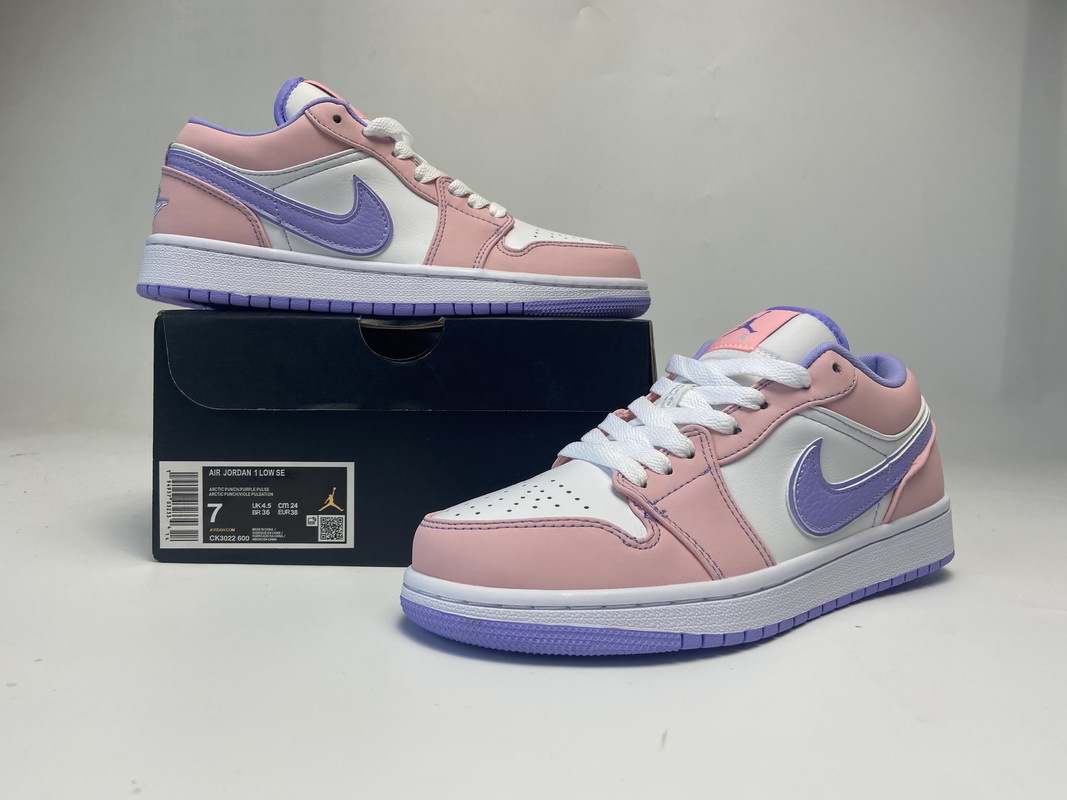 Jordan 1 Low SE Arctic Punch (Cheap Sneakers)
