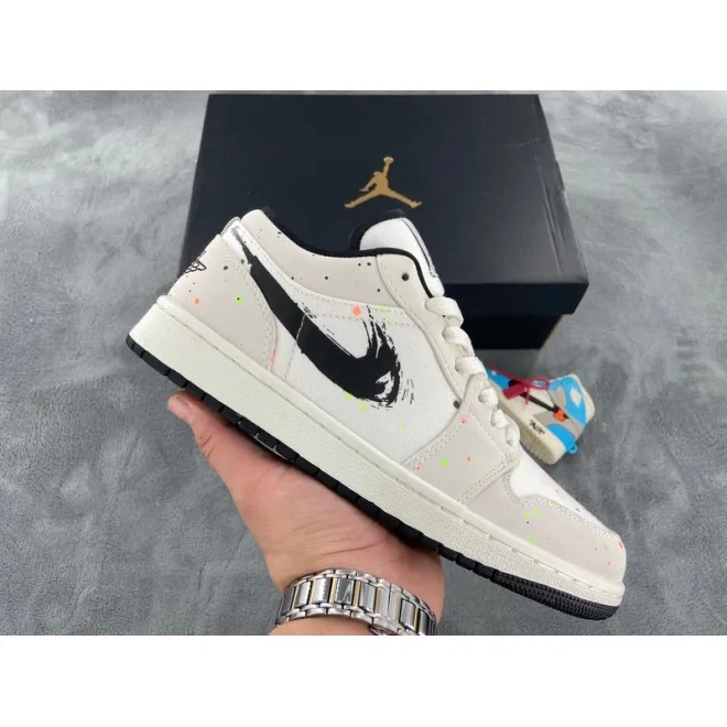Jordan 1 Low SE Paint Splatter (GS) (Cheap Sneakers)