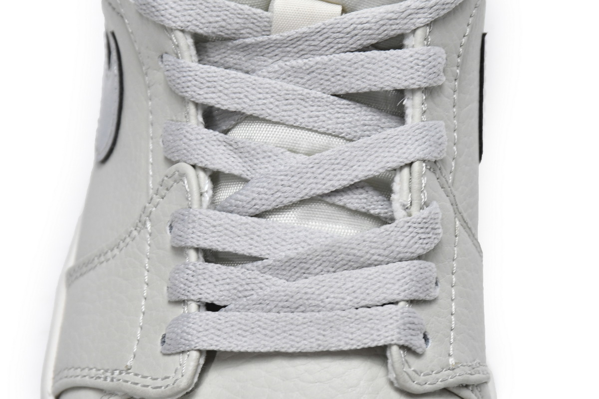 Jordan 1 Mid Light Bone (Mid Quality)