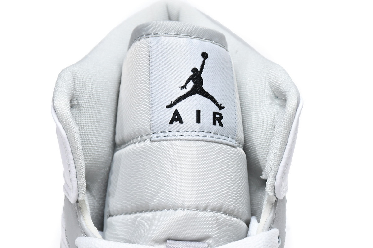 Jordan 1 Mid Light Smoke Grey (W) (Mid Quality)