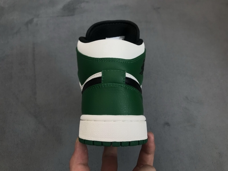 Jordan 1 Mid Pine Green (Mid Quality)