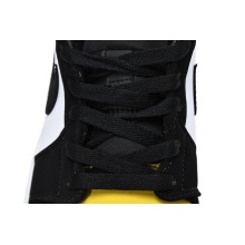 Jordan 1 Mid Yellow Toe Black (Mid Quality)