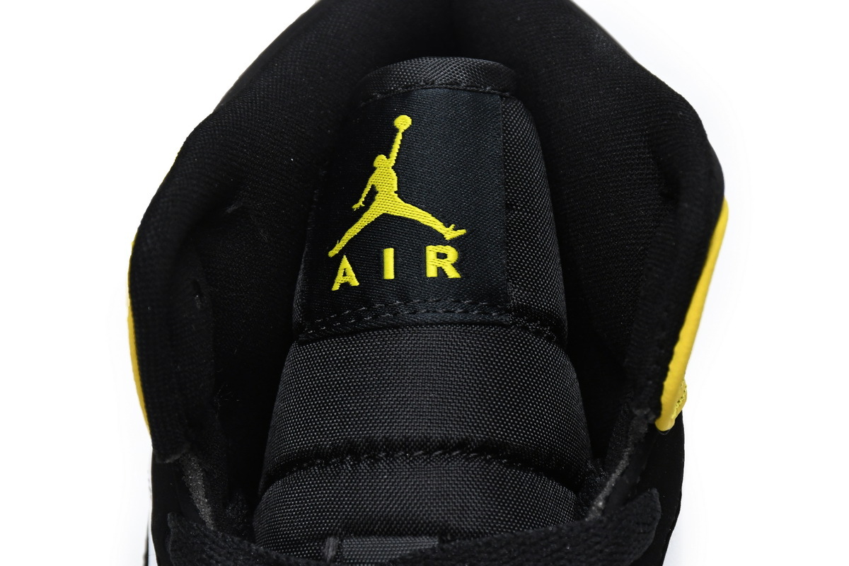 Jordan 1 Mid Yellow Toe Black (Mid Quality)