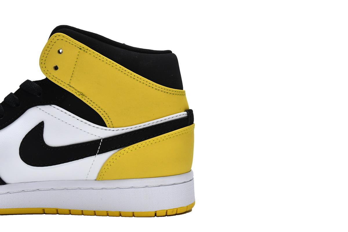 Jordan 1 Mid Yellow Toe Black (Mid Quality)