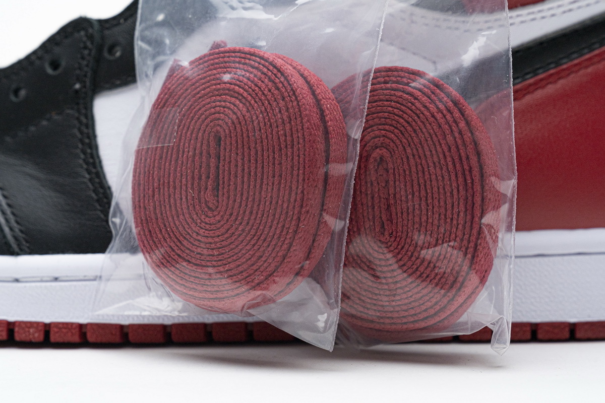 Jordan 1 Retro Black Toe (2016)(Mid Quality)