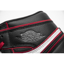 Jordan 1 Retro High Bloodline (Top Quality)