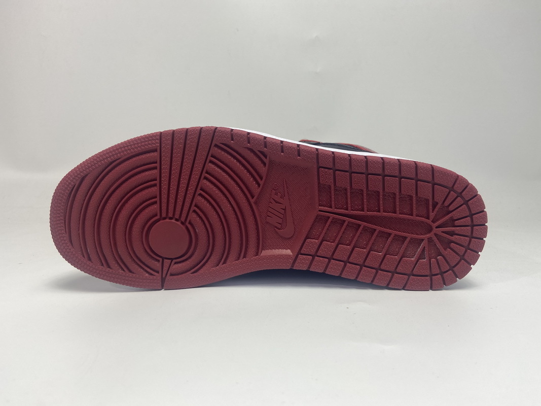 Jordan 1 Retro High Bred Banned (2016) (Mid Quality)