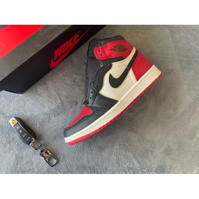 Jordan 1 Retro High Bred Toe (Mid Quality)