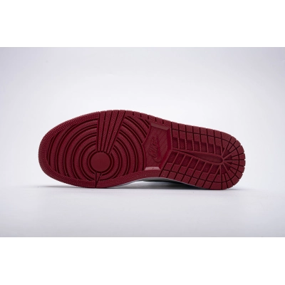 Jordan 1 Retro High Fearless UNC Chicago (Mid Quality)