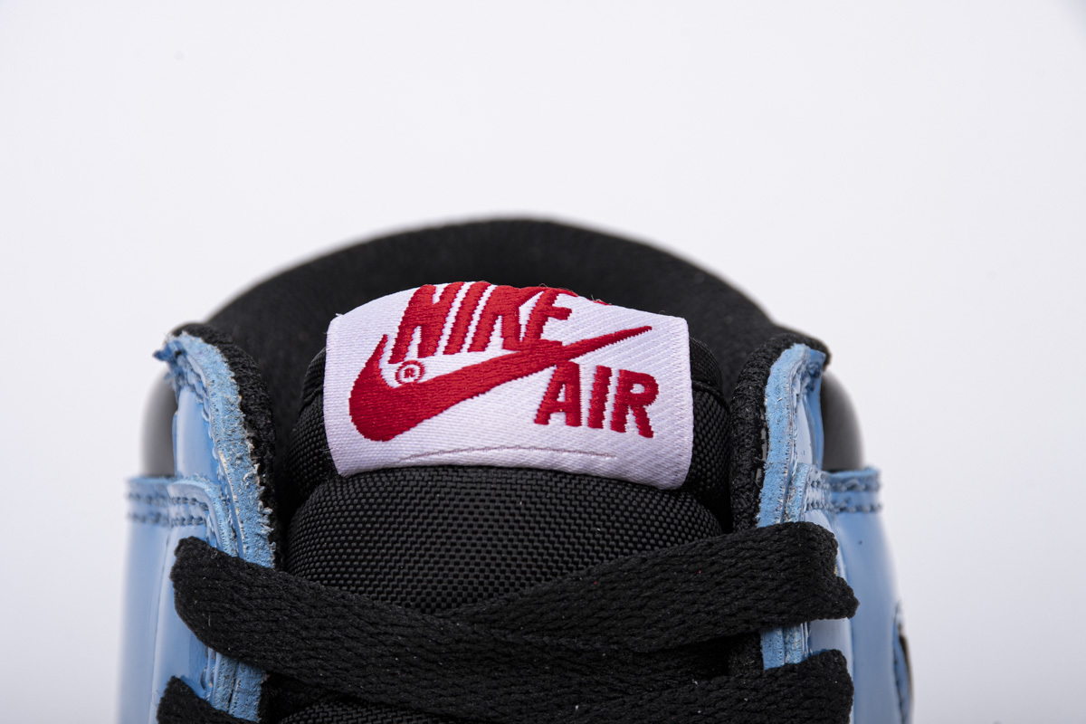 Jordan 1 Retro High Fearless UNC Chicago (Mid Quality)