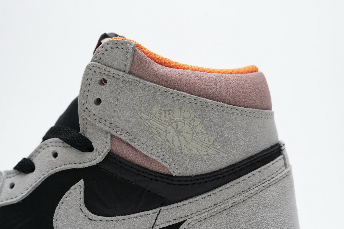 Jordan 1 Retro High Neutral Grey Hyper Crimson (Mid Quality)