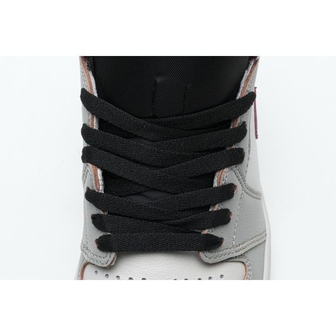 Jordan 1 Retro High OG Defiant SB NYC to Paris (Mid Quality)