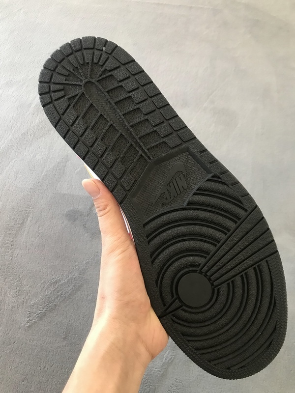 Jordan 1 Retro High OG Light Fusion Red (Top Quality)