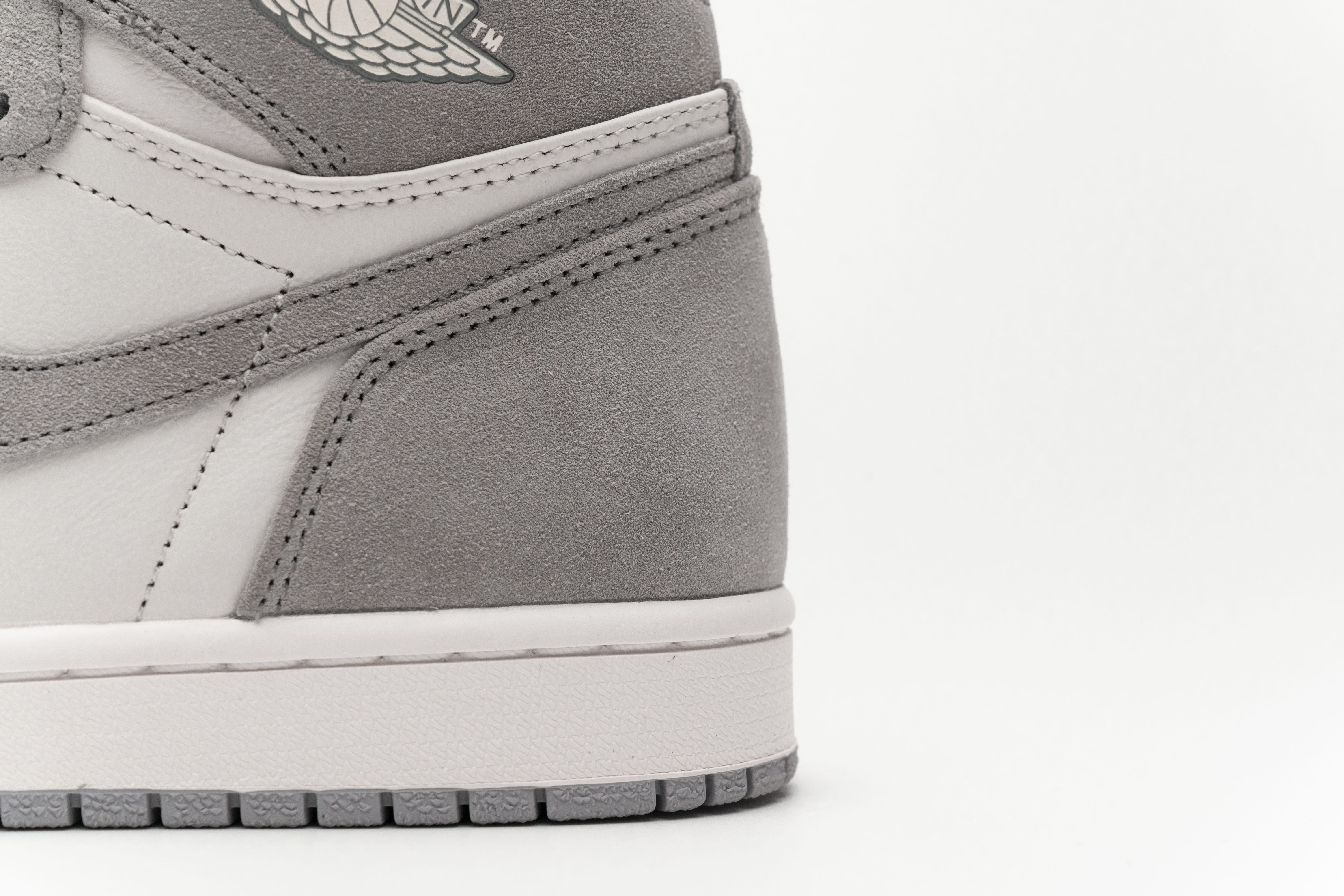 Jordan 1 Retro High Pale Ivory (W) (Mid Quality)