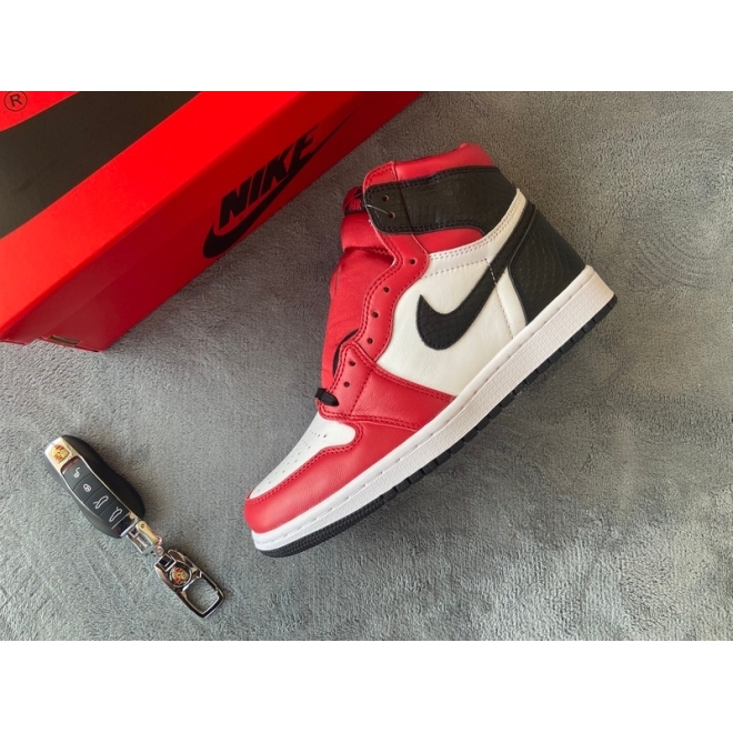 Jordan 1 Retro High Satin Snake Chicago (W) (Mid Quality)